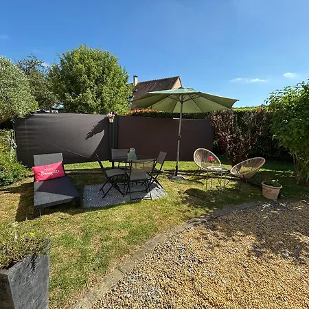 شقة Joli Mezzanine Proche Pole Europeen Et Circuit Yvré-lʼÉvêque