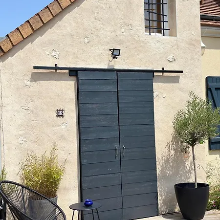 Joli Mezzanine Proche Pole Europeen Et Circuit *