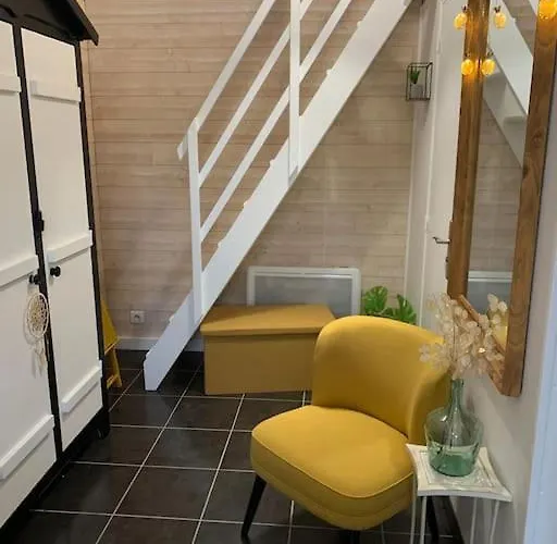 Joli Mezzanine Proche Pole Europeen Et Circuit דירה *