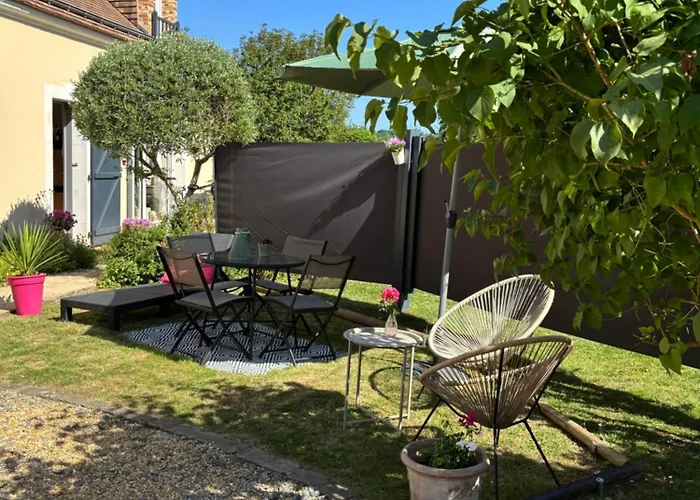 דירה Joli Mezzanine Proche Pole Europeen Et Circuit Yvré-lʼÉvêque